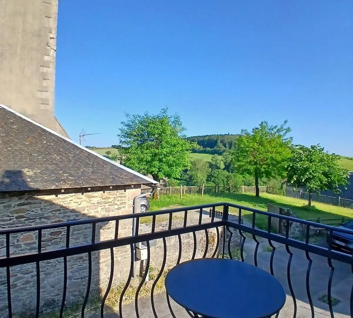 Villa Le Clou De Malte à Vezins-de-Levezou France